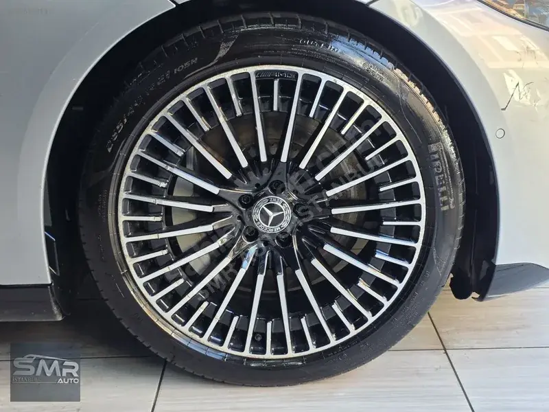SMR AUTO-2022 Model Mercedes-Benz EQS 350 AMG Elektrikli Sedan - SMR Auto İstanbul