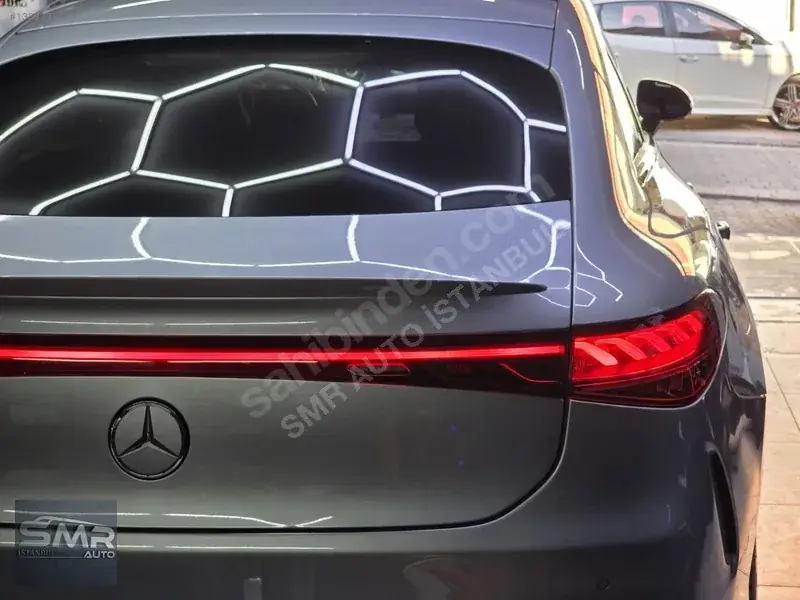 SMR AUTO-2022 Model Mercedes-Benz EQS 350 AMG Elektrikli Sedan - SMR Auto İstanbul